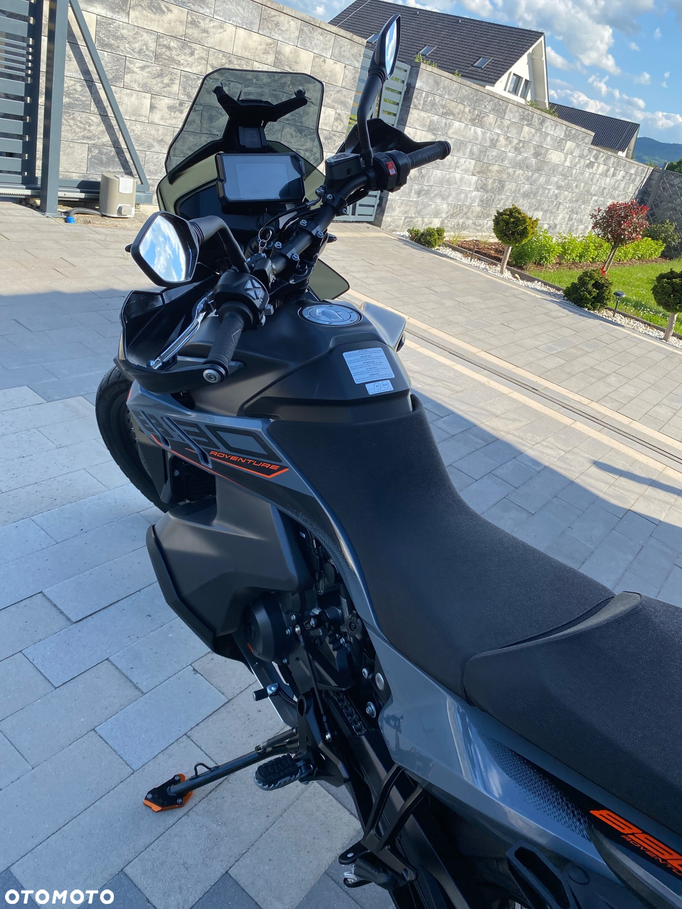 KTM Adventure - 9