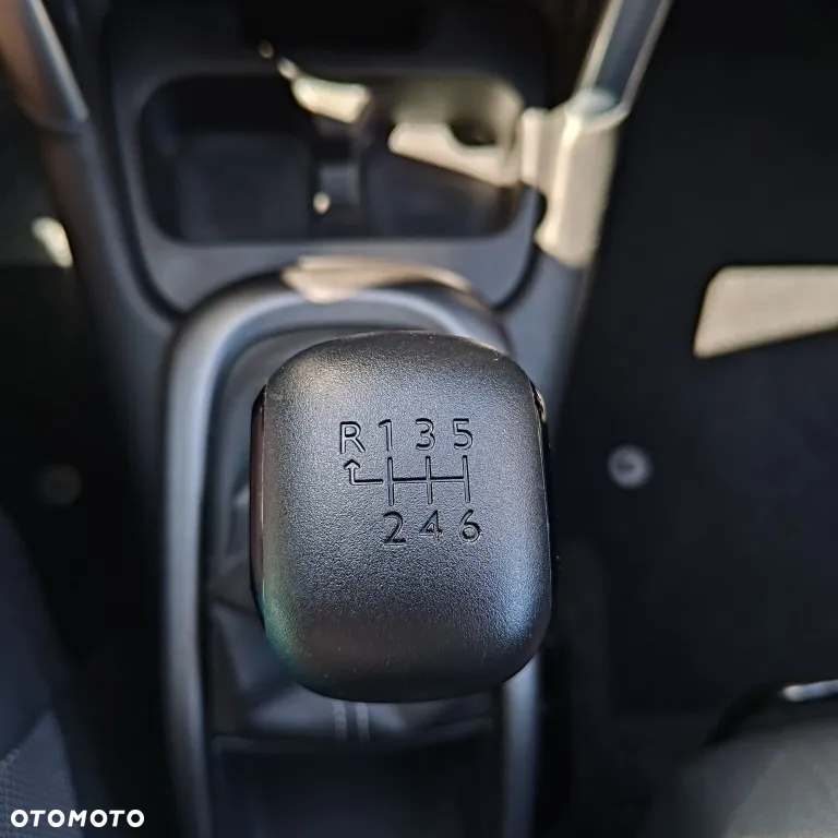 Citroën C3 Aircross 1.2 PureTech GPF Rip Curl S&S - 27