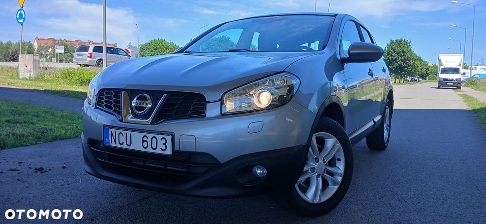 Nissan Qashqai - 1
