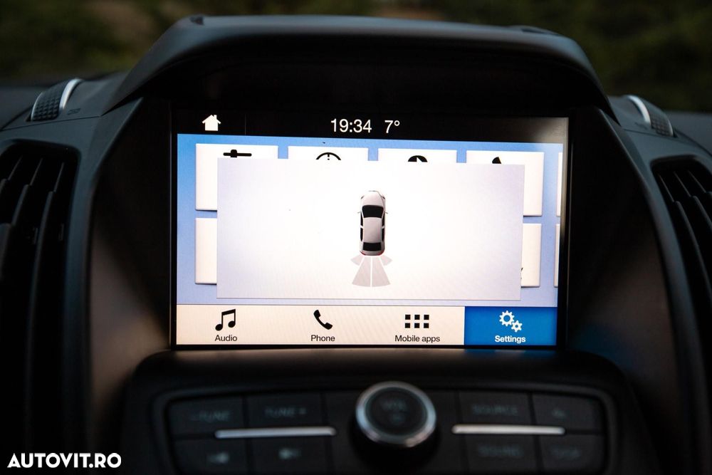 Ford Kuga 2.0 TDCi 4WD Powershift Trend - 25