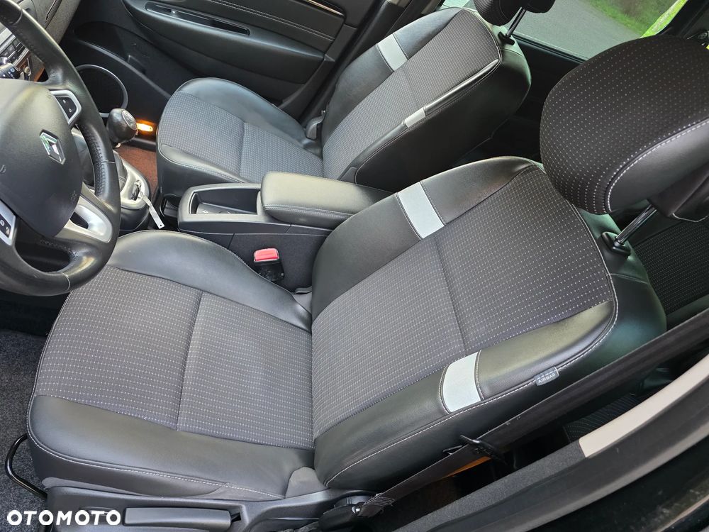 Renault Grand Scenic Energy dCi 130 S&S Bose Edition - 13