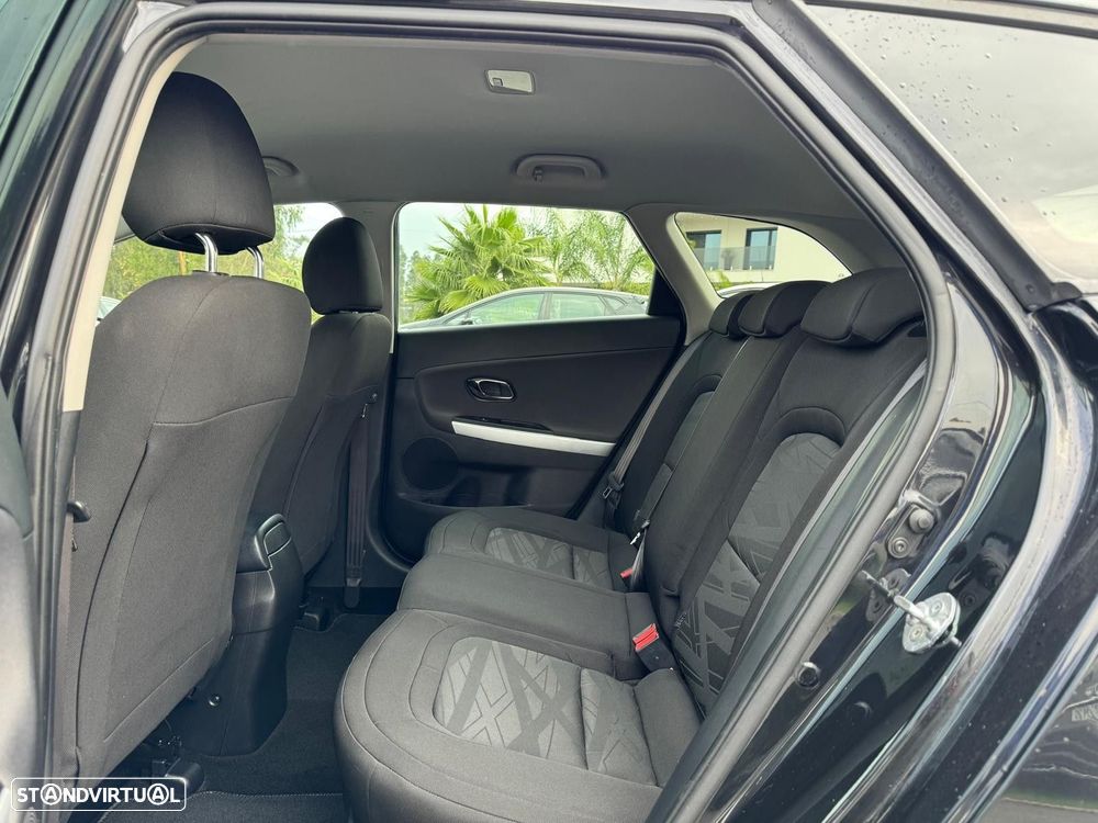 Kia Ceed SW 1.6 CRDi Prime - 14