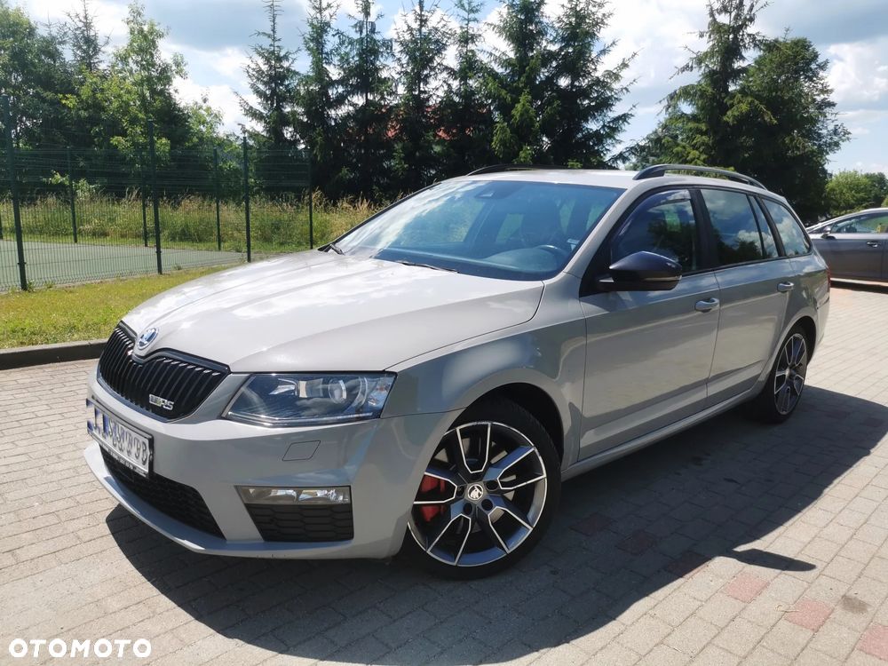 Skoda Octavia 2.0 TDI DSG RS - 2