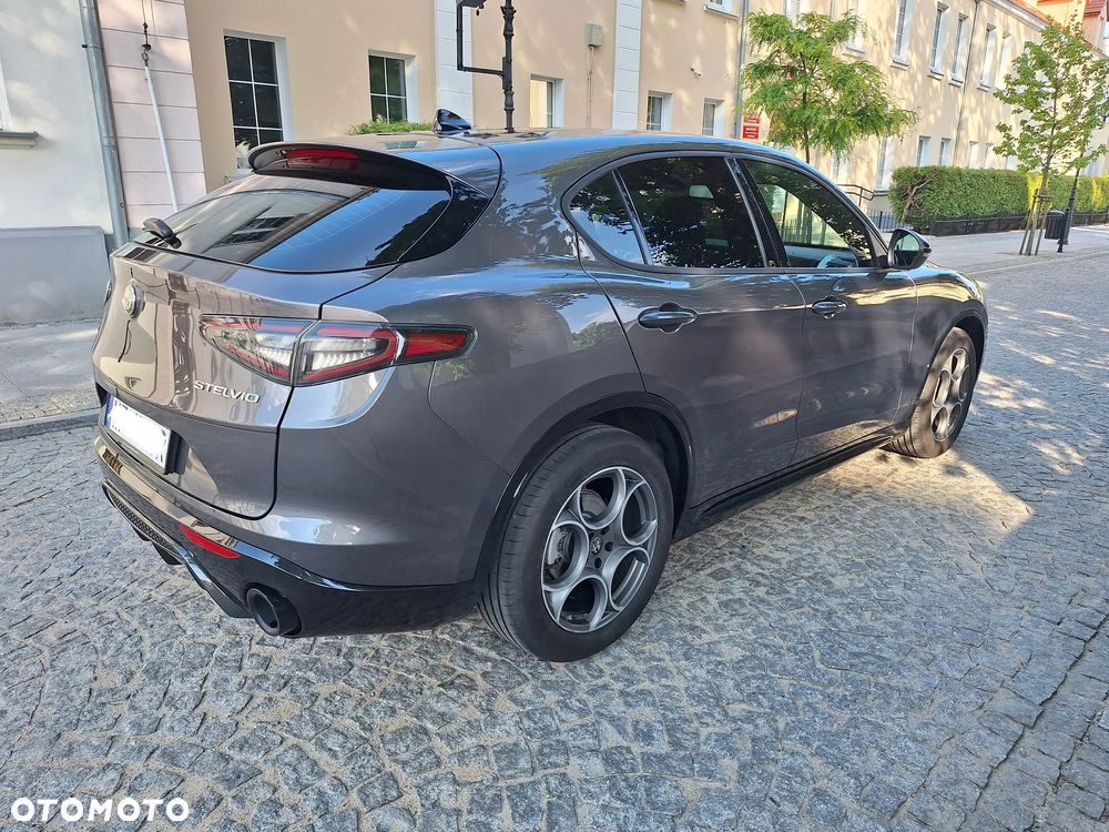 Alfa Romeo Stelvio 2.2 JTDM Sprint Q4 - 5