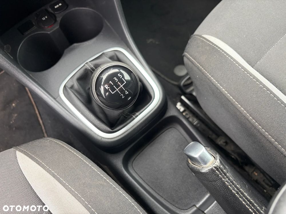 Volkswagen Polo 1.2 Life - 16