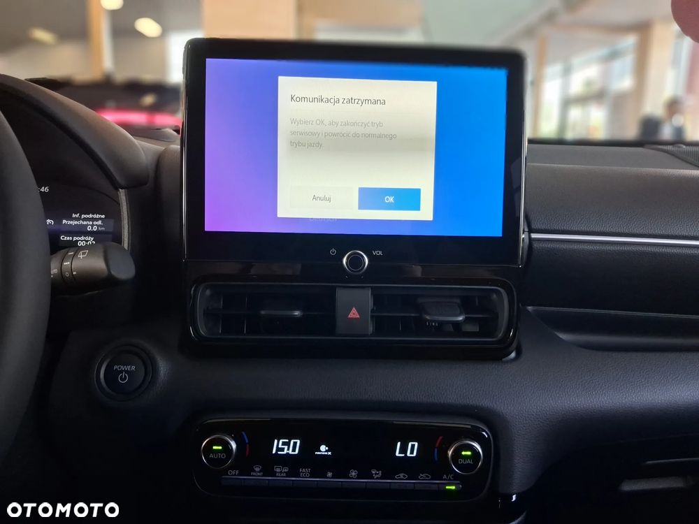 Toyota Yaris Hybrid 1.5 Executive - 16