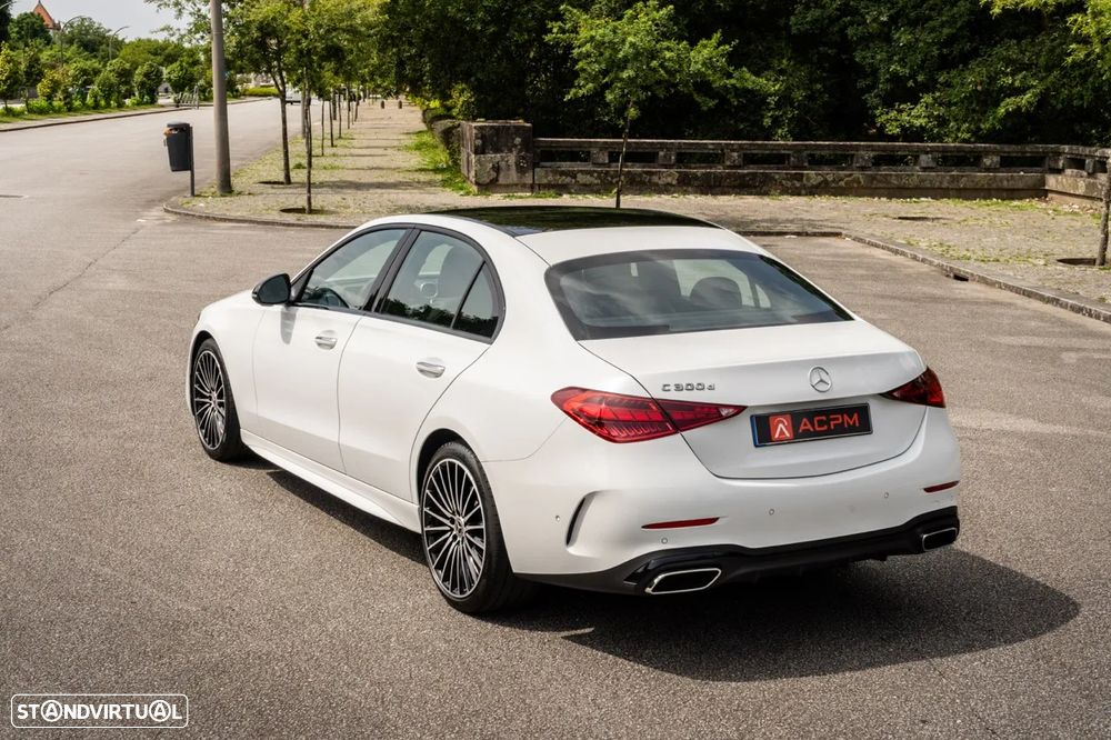 Mercedes-Benz C 300 - 21