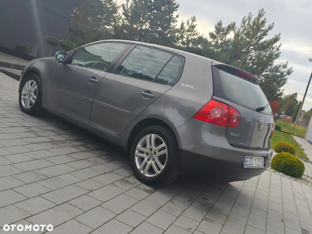 Volkswagen Golf 1.6 Goal - 13