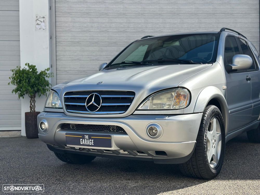 Mercedes-Benz ML 55 AMG Standard - 3
