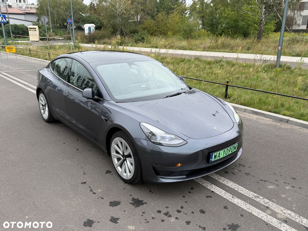 Tesla Model 3 RWD - 4