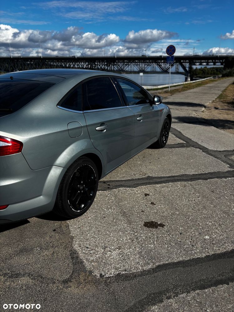 Ford Mondeo 2.5 Ghia - 5