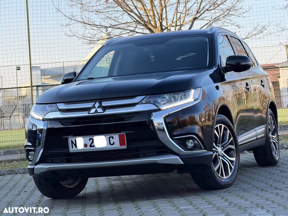 Mitsubishi Outlander 2.2 DI-D 4WD Automatik Edition+ - 33