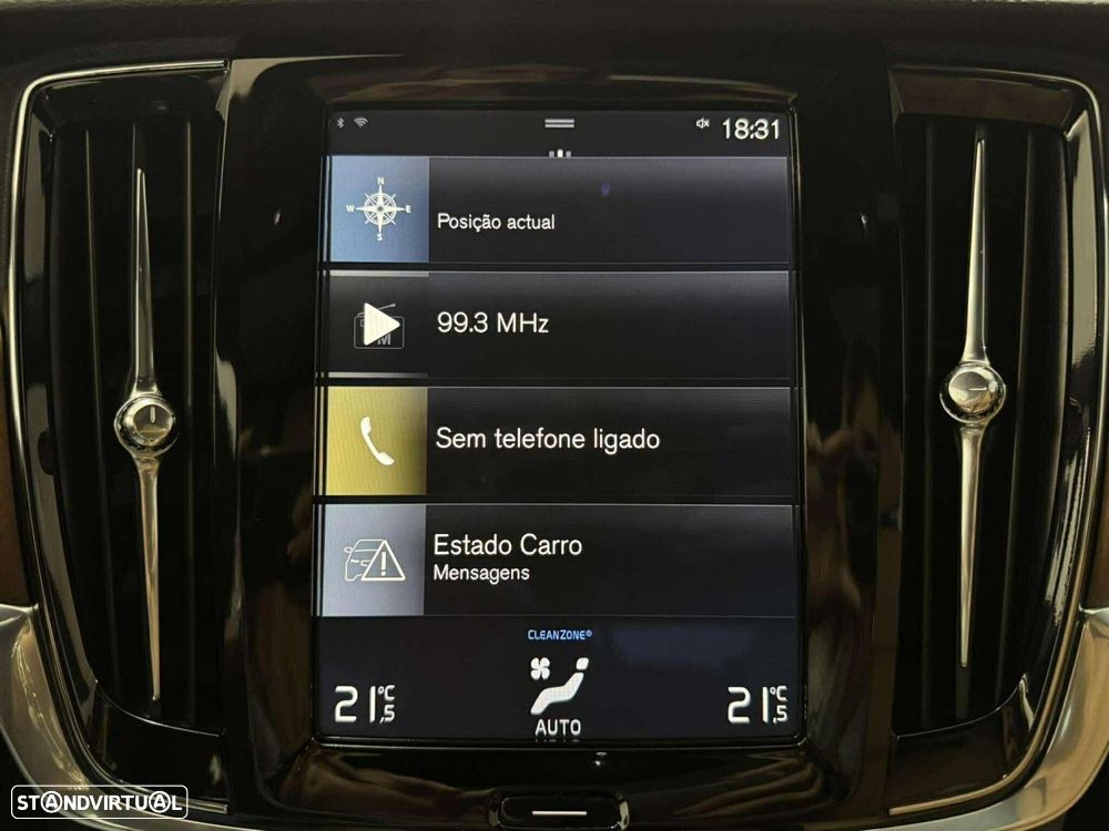Volvo V90 2.0 D4 Momentum Geartronic - 23