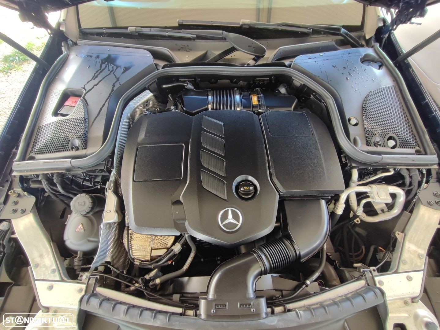 Mercedes-Benz E 200 d Avantgarde - 28