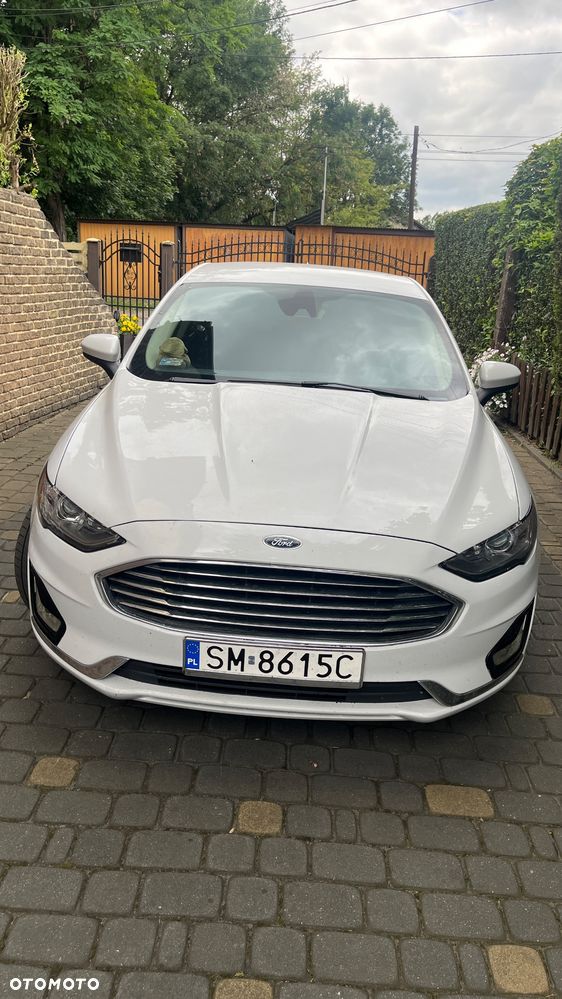 Ford Fusion - 14