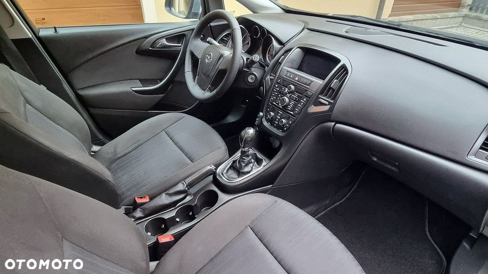 Opel Astra - 12