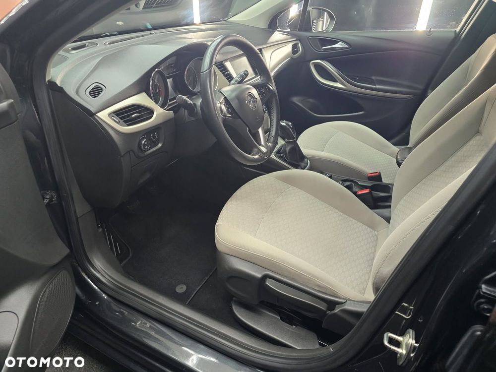 Opel Astra 1.4 T Dynamic - 13