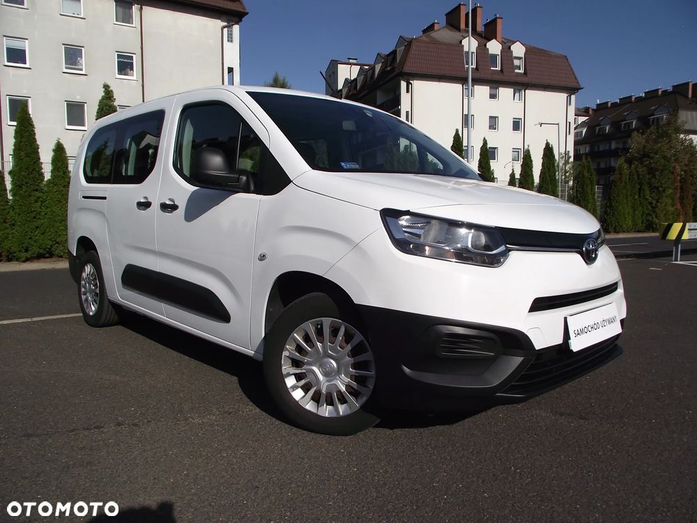 Toyota Proace City Verso Long 1.5 D-4D Business - 4