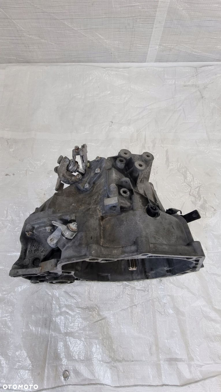 Skrzynia biegów F23 Opel Astra III H 1.7 CDTI - 4