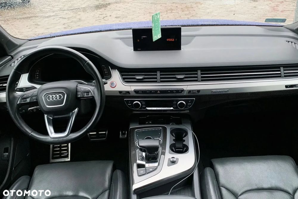 Audi SQ7 - 14