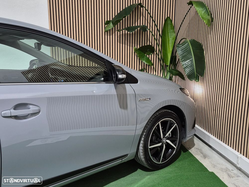 Toyota Auris 1.8 HSD Exclusive - 6