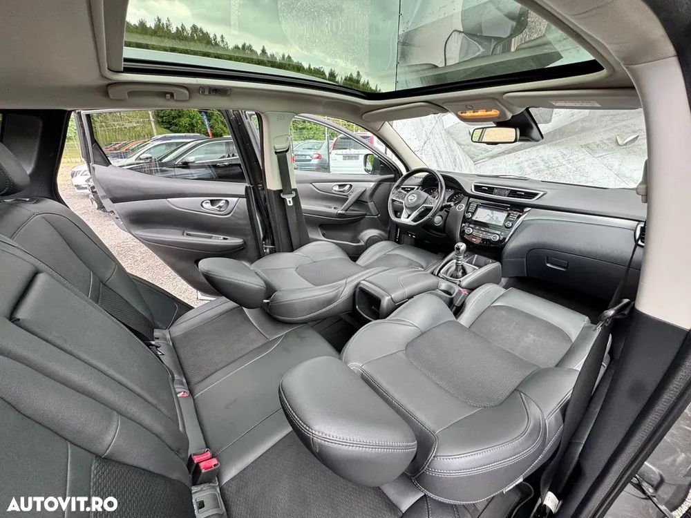 Nissan Qashqai 1.5 DCI TEKNA - 33