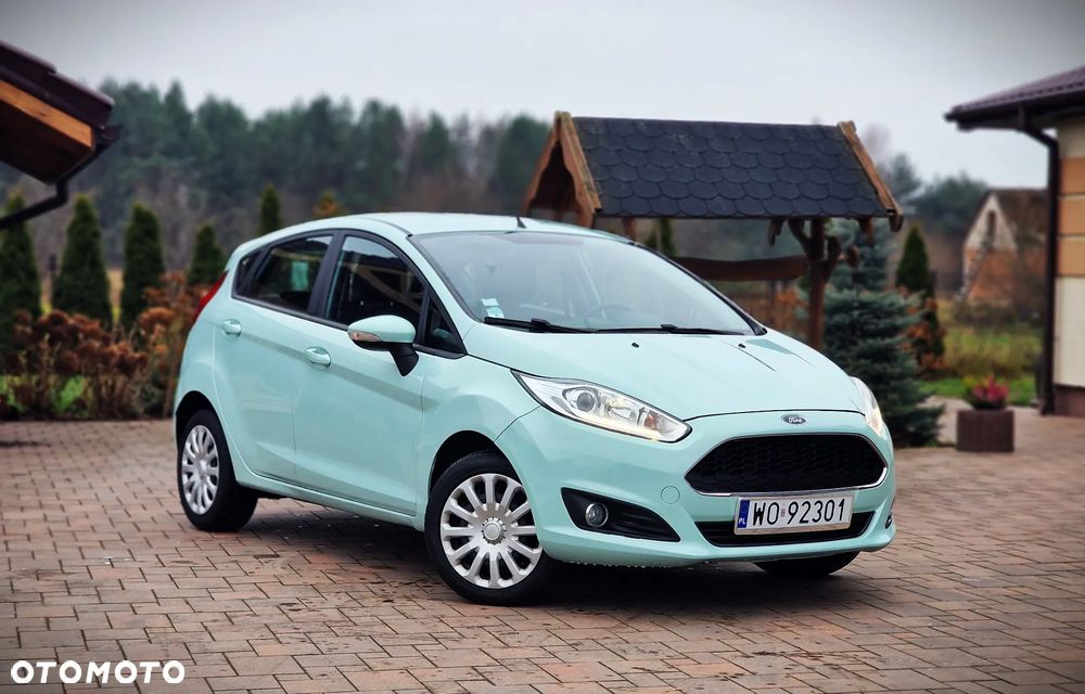 Ford Fiesta 1.0 EcoBoost S&S TITANIUM - 11
