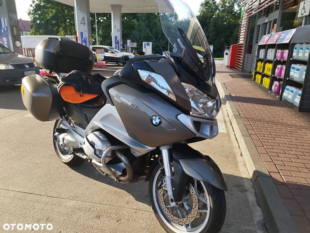 BMW R - 1