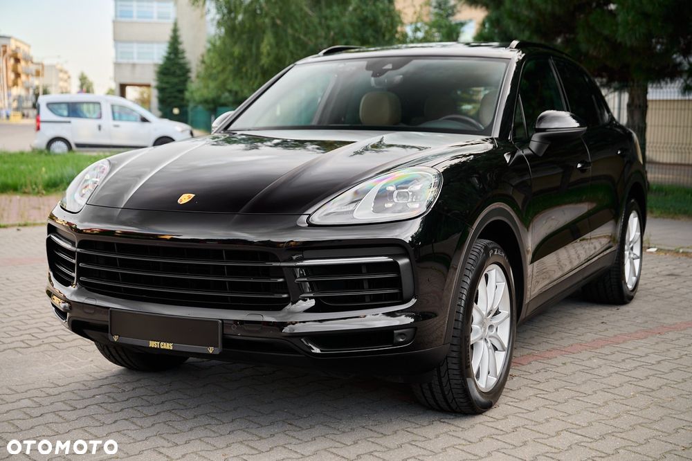 Porsche Cayenne - 5