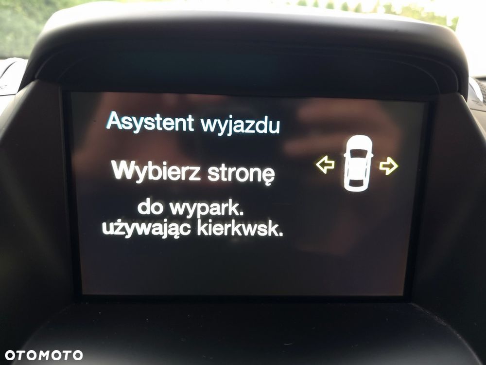 Ford Grand C-MAX - 25