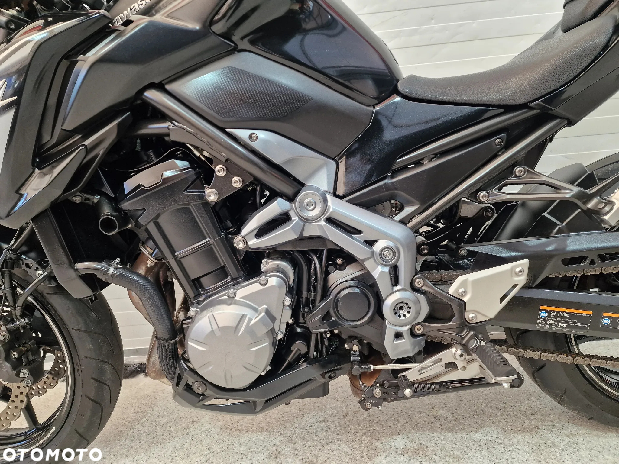 Kawasaki Z - 11