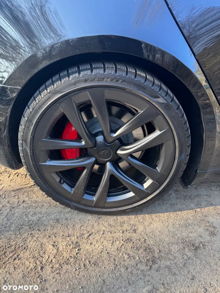 Tesla Model S Plaid - 5