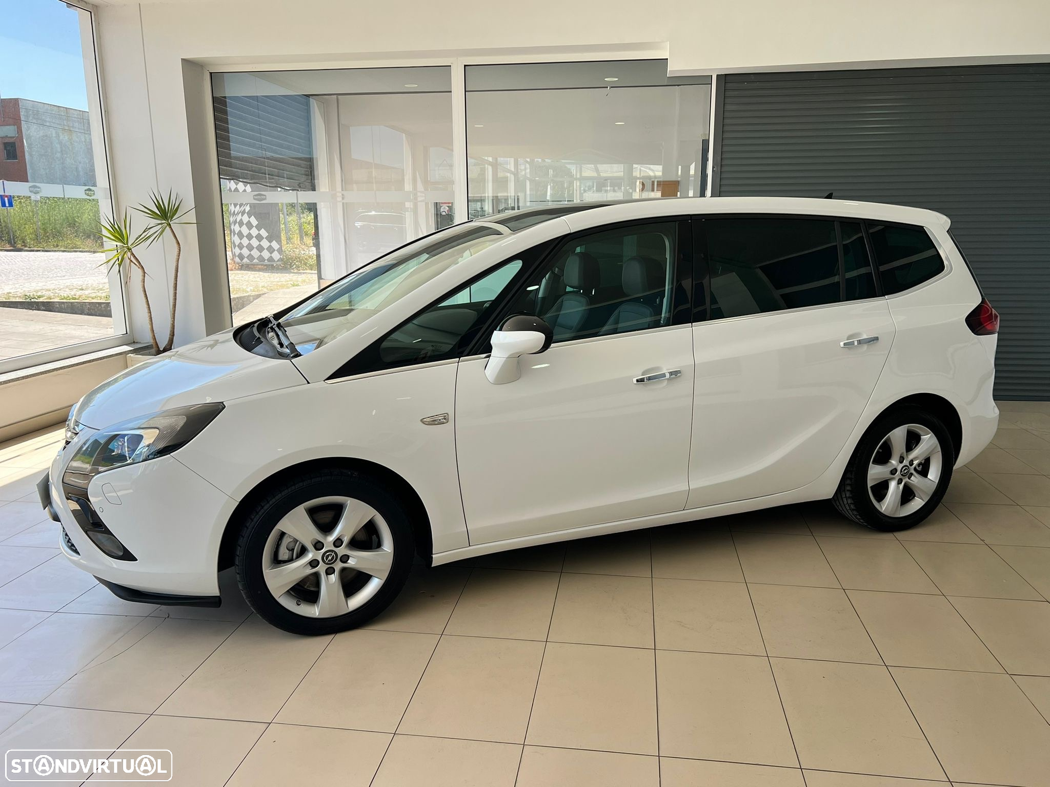 Opel Zafira 2.0 CDTi Cosmo - 23