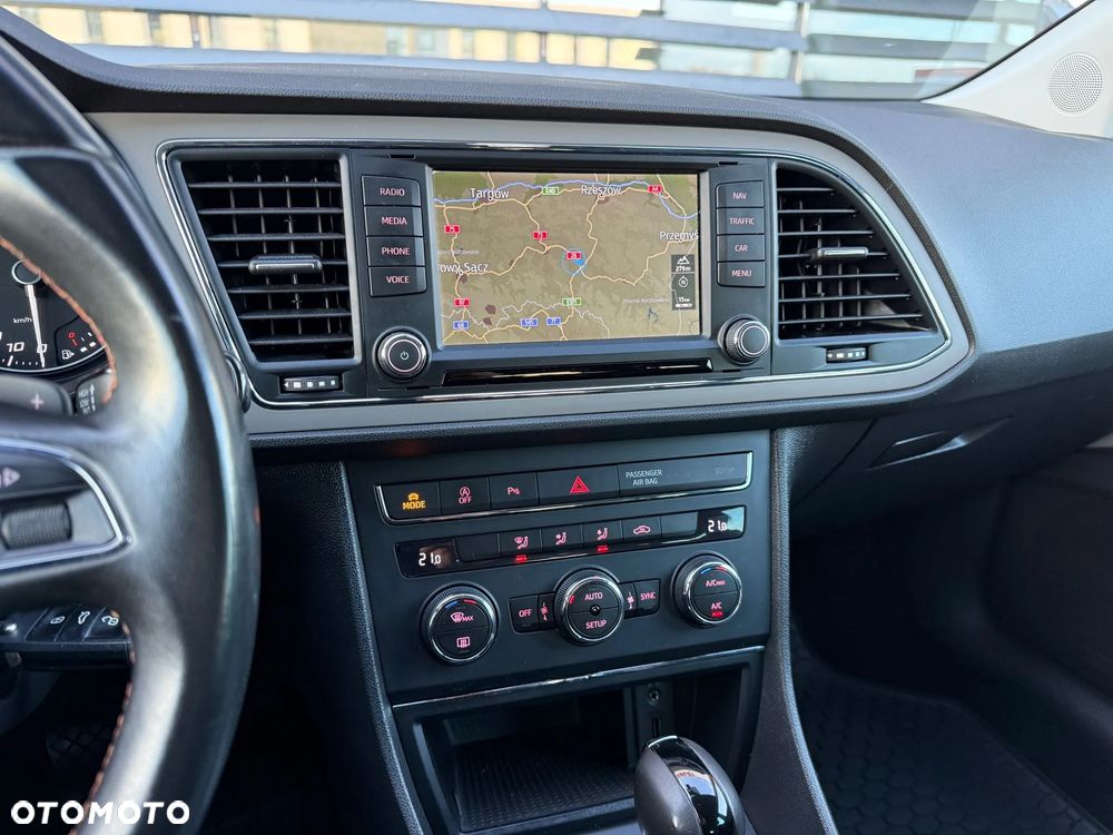 Seat Leon ST 2.0 TDI Start&Stop 4Drive DSG X-Perience - 26