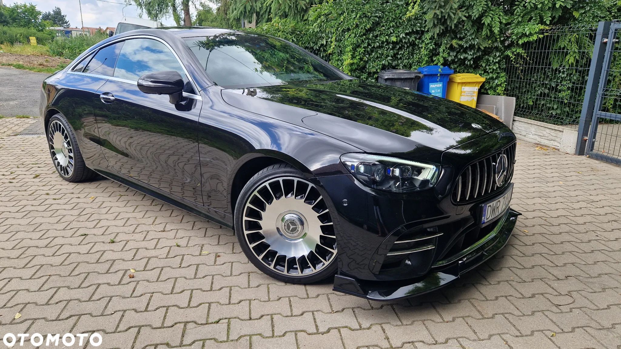 Mercedes-Benz Klasa E 220 d Coupe 4-Matic AMG - 1