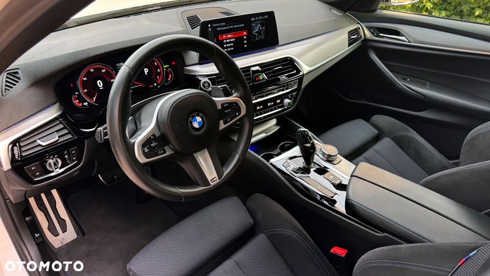 BMW Seria 5 530i xDrive M Sport sport - 20