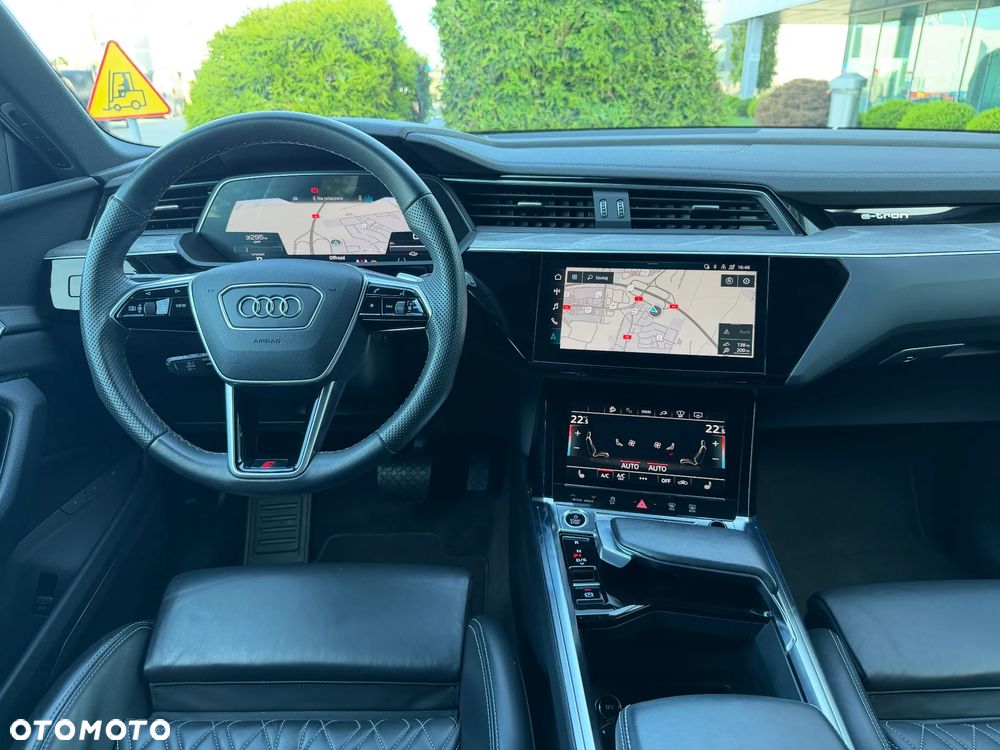 Audi e-tron 55 Quattro S Line - 21