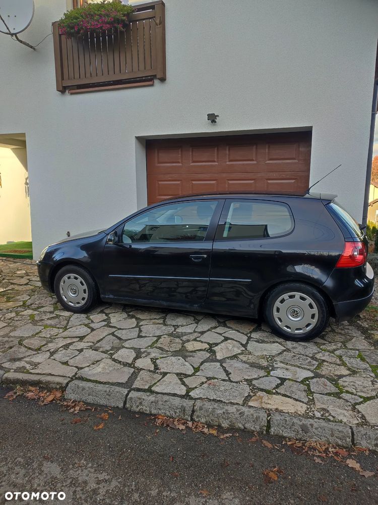 Volkswagen Golf 1.6 Comfortline - 3