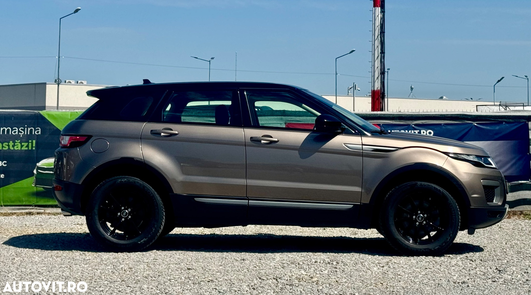 Land Rover Range Rover Evoque - 2