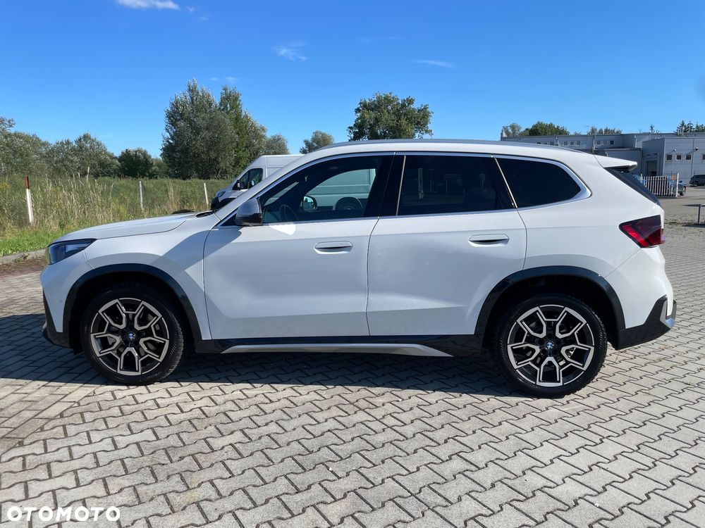 BMW X1 xDrive23i mHEV xLine - 8