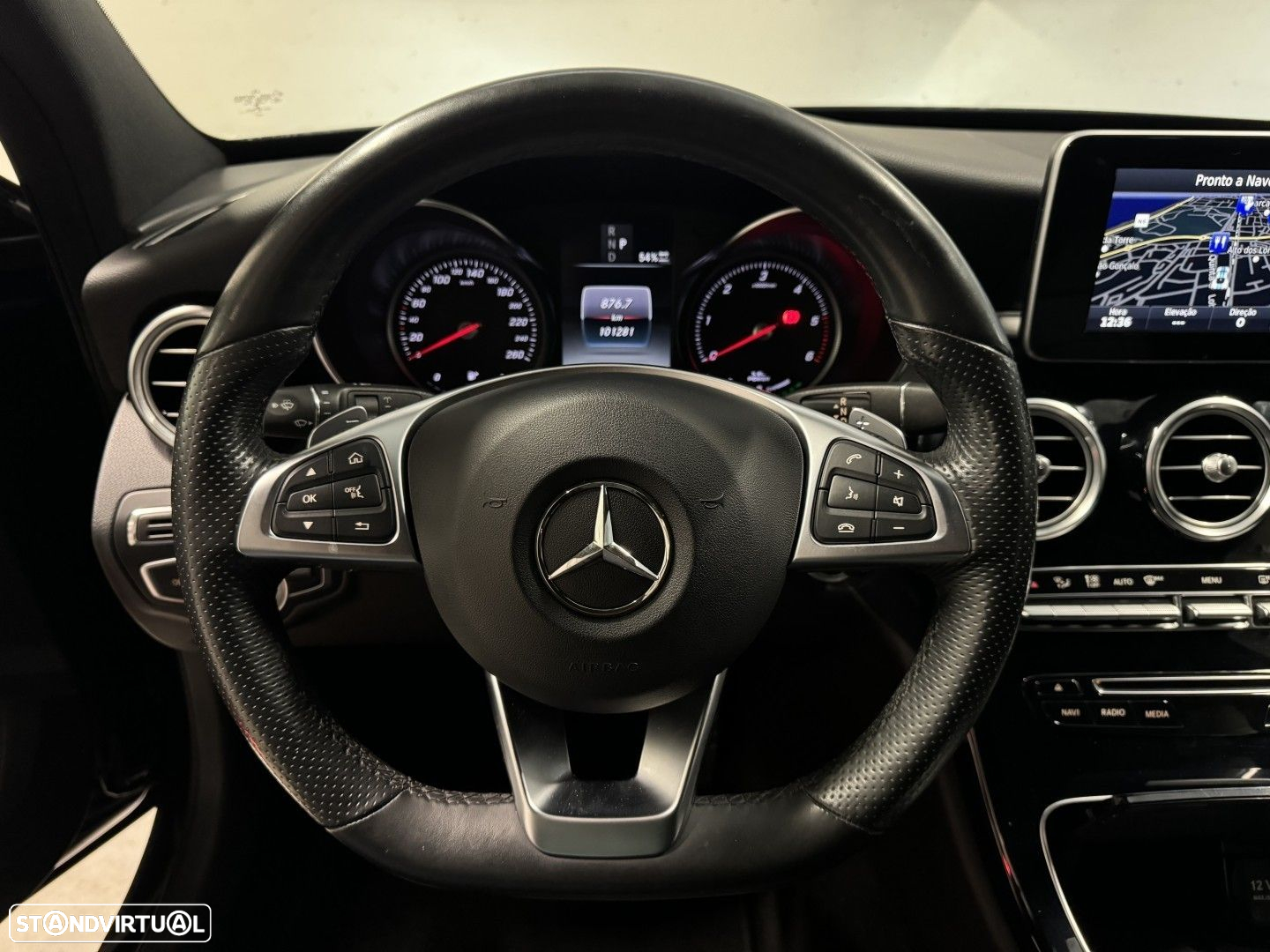 Mercedes-Benz C 300 h AMG Line - 15