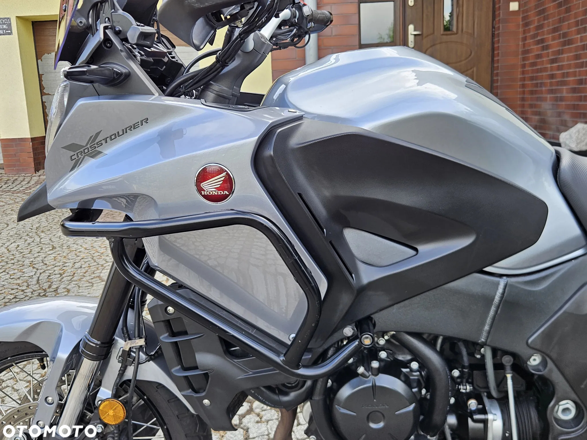 Honda VFR - 36