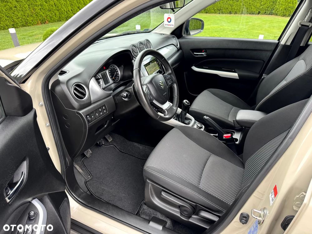 Suzuki Vitara 1.6 XLED 4WD - 9
