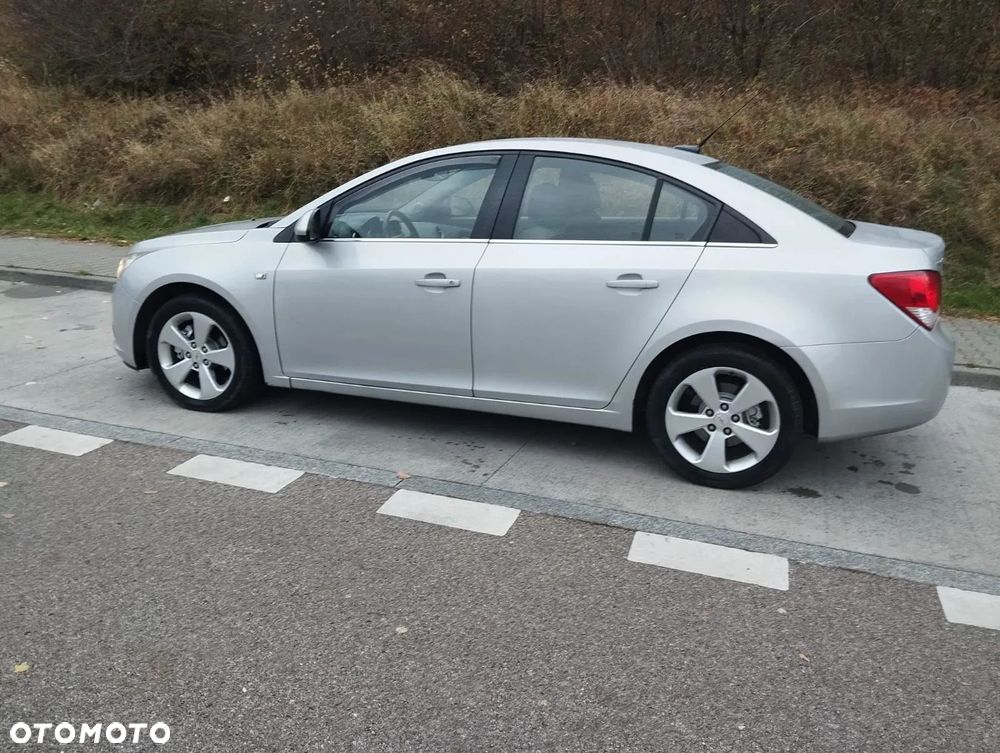 Chevrolet Cruze 2.0 VDCi LT - 6