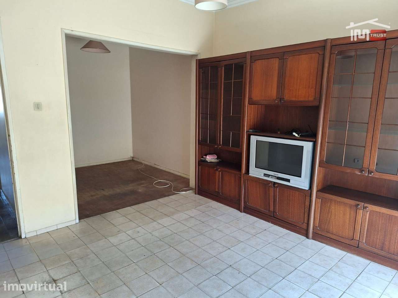 Apartamento T3 com Vista Desafogada e Excelente Localização! - Grande imagem: 4/16