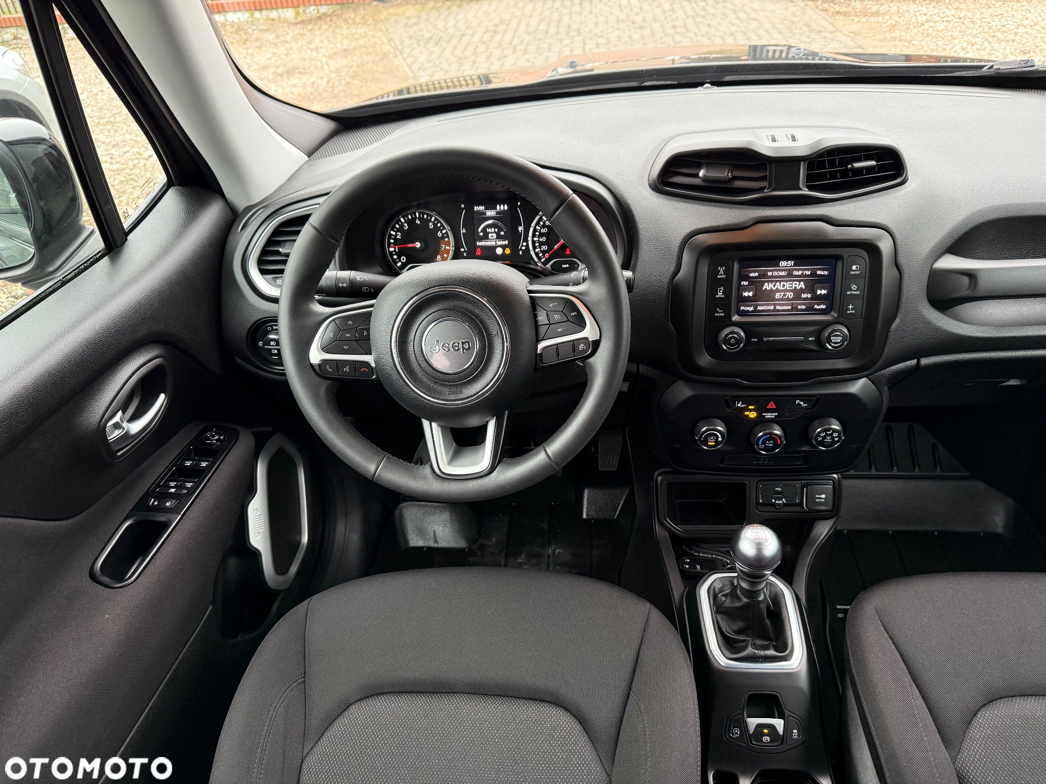 Jeep Renegade 1.0 GSE T3 Turbo Longitude FWD S&S - 8