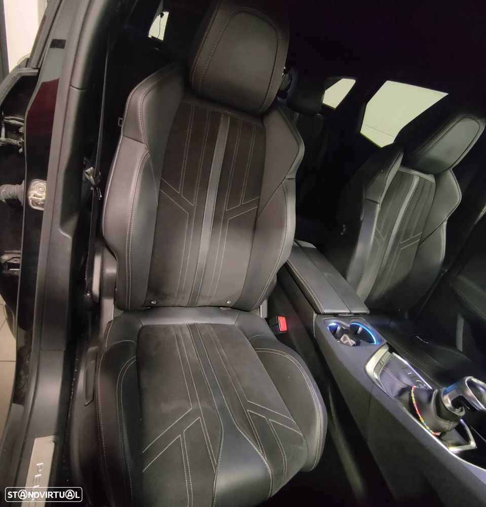 Peugeot 3008 1.5 BlueHDi GT - 11