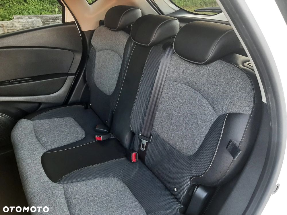 Renault Captur ENERGY TCe 120 Experience - 32