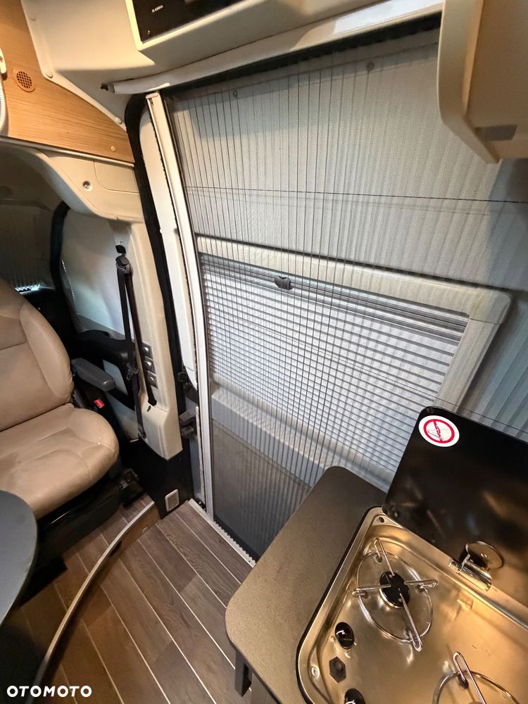 Adria Twin 600 sp AXESS - 11