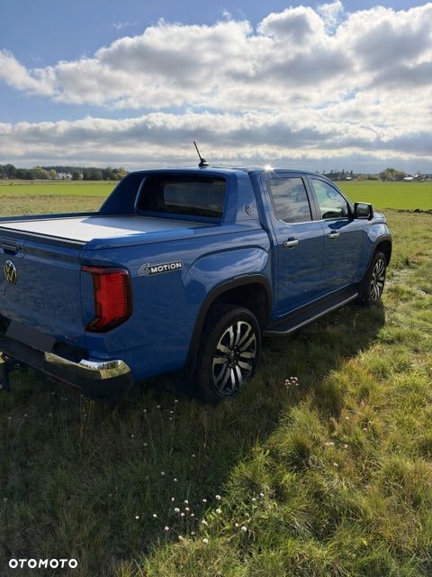 Volkswagen Amarok - 11